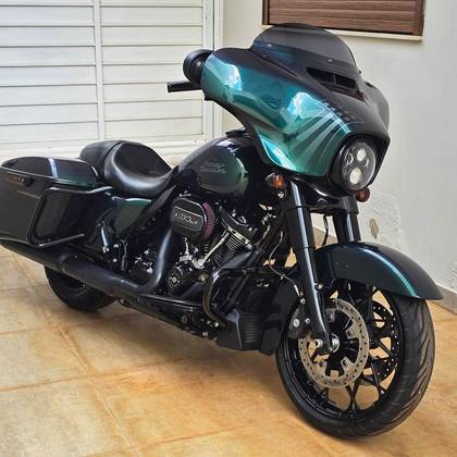 HARLEY-DAVIDSON STREET GLIDE SPECIAL HARLEY-DAVIDSON STREET GLIDE SPECIAL